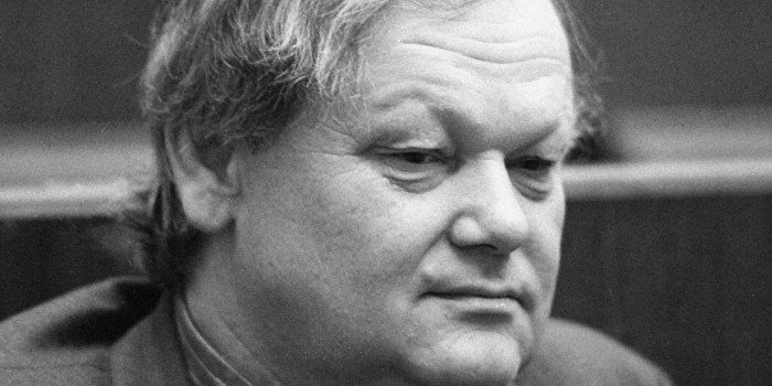 Умер поэт Борис Олейник Умер поэт Борис Олейник