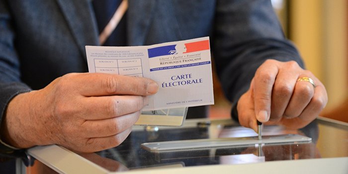 Бойкот по-французски: четверть избирателей не пойдут на второй тур выборов