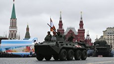 девушка стоит в поле. Смотреть фото девушка стоит в поле. Смотреть картинку девушка стоит в поле. Картинка про девушка стоит в поле. Фото девушка стоит в поле