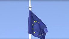 Полный расколбас: молодые одесситы поглумились над флагом ЕС - видео