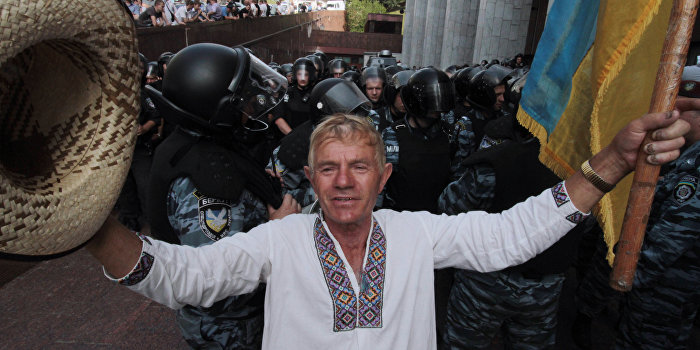 Влад Ващук: Куда девать миллионы «неправильных» русскоязычных украинцев? Влад Ващук: Куда девать миллионы «неправильных» русскоязычных украинцев?