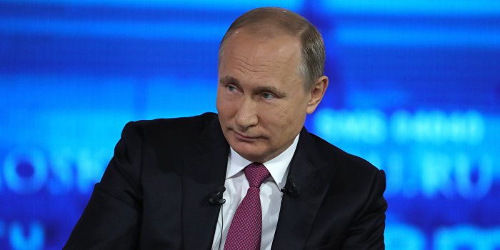 Путин: Порошенко с оглядкой на ура-патриотов говорит о своих интересах в России Путин: Порошенко с оглядкой на ура-патриотов говорит о своих интересах в России