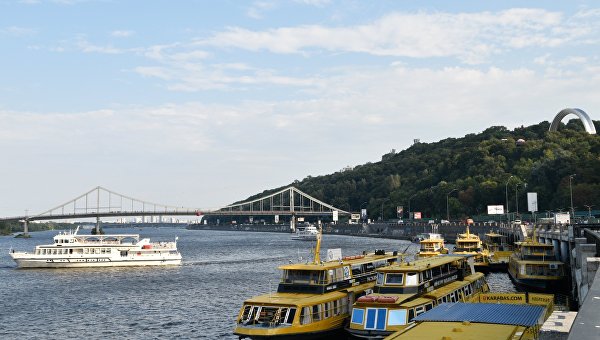Верните Днепру крылья Верните Днепру крылья