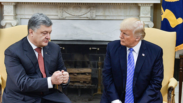 Как украинский президент неудачно подкрался к Трампу Как украинский президент неудачно подкрался к Трампу