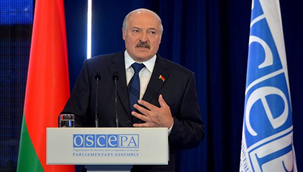 Новый адвокат Белоруссии на Западе: Порошенко может занять место Саакашвили Новый адвокат Белоруссии на Западе: Порошенко может занять место Саакашвили