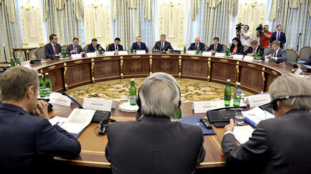 В Киеве сорвано итоговое заявление саммита Украина-ЕС В Киеве сорвано итоговое заявление саммита Украина-ЕС