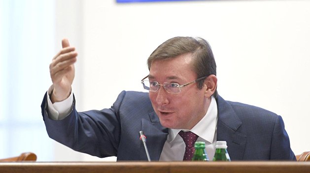 Обиделся за зарплату: Луценко потребует отставки министра финансов у Гройсмана Обиделся за зарплату: Луценко потребует отставки министра финансов у Гройсмана