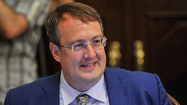 Геращенко назвал покушение на депутата Киевоблсовета заказным убийством