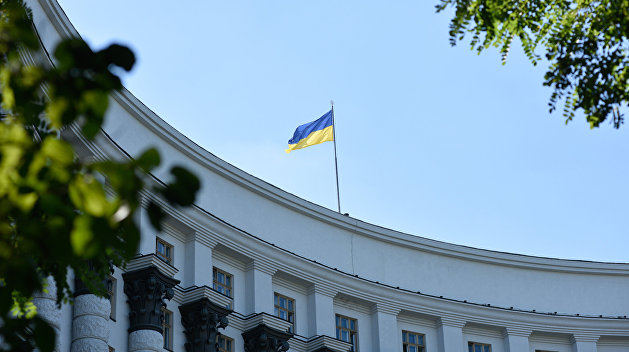Политолог: В 2017 году Украину ждет международная изоляция Политолог: В 2017 году Украину ждет международная изоляция