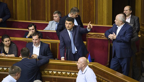Удар по Ryanair: Коломойский начал атаку на власть Удар по Ryanair: Коломойский начал атаку на власть