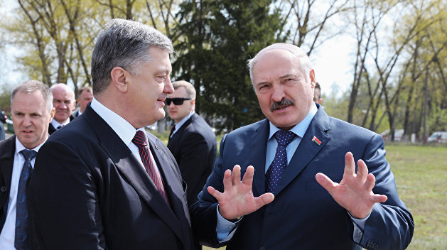 Лукашенко: Белорусы приедут на Украину только на тракторе Лукашенко: Белорусы приедут на Украину только на тракторе