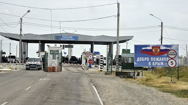 Спецрепортаж: что творится на границе Крыма с Украиной Спецрепортаж: что творится на границе Крыма с Украиной