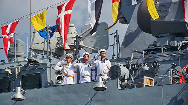 День ВМФ в Севастополе День ВМФ в Севастополе