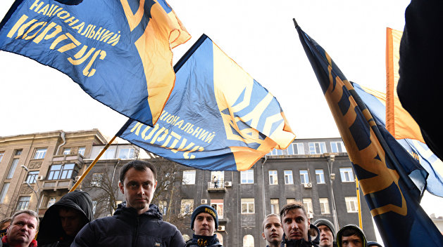 Le Monde: Ультраправые набирают влияние на Украине Le Monde: Ультраправые набирают влияние на Украине