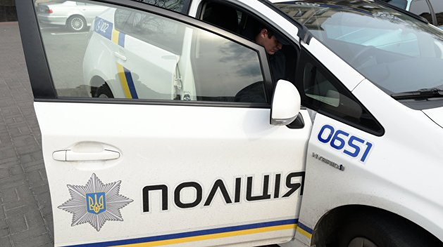В Сумской области задержали похитителей телевизоров и мониторов В Сумской области задержали похитителей телевизоров и мониторов