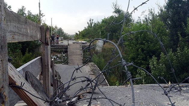 Украинские военные рассказали, какие пункты въезда в ЛДНР будут работать по летнему графику Украинские военные рассказали, какие пункты въезда в ЛДНР будут работать по летнему графику