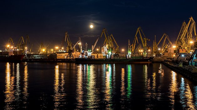 Правительство Украины решило избавиться от портов Правительство Украины решило избавиться от портов