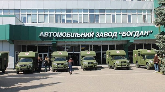 Кому война: завод Порошенко продаст 130 авто для армии Кому война: завод Порошенко продаст 130 авто для армии