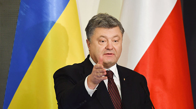 СМИ: УПА рассорила Порошенко и Качиньского СМИ: УПА рассорила Порошенко и Качиньского