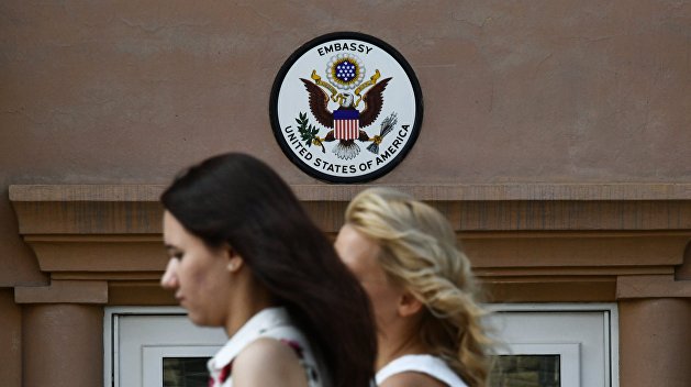 Посольство США в России отказывается выдавать визы крымчанам Посольство США в России отказывается выдавать визы крымчанам