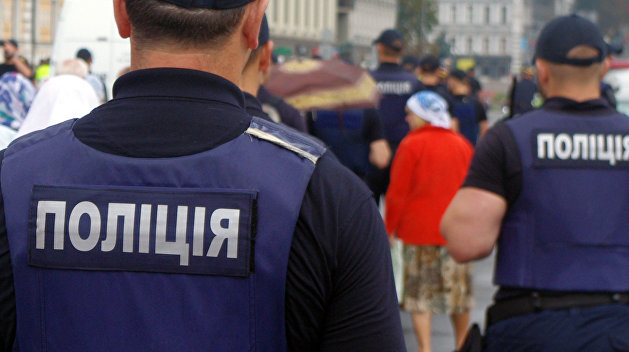 Полиция открыла дело за ограбление нацгвардейцев на МихоМайдане Полиция открыла дело за ограбление нацгвардейцев на МихоМайдане