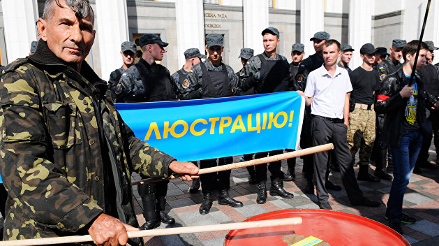 Половина украинцев одобряют самосуды Половина украинцев одобряют самосуды