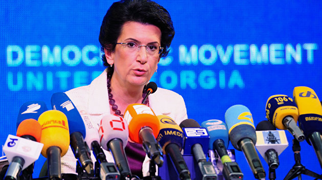 Вам далеко до Чингисхана: Бурджанадзе осудила агрессию Запада против России Вам далеко до Чингисхана: Бурджанадзе осудила агрессию Запада против России
