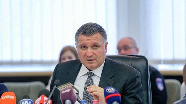 Аваков пригрозил тюрьмой за использование избирательного бюллетеня не по назначению Аваков пригрозил тюрьмой за использование избирательного бюллетеня не по назначению