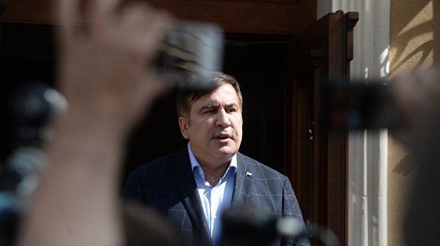 Саакашвили обвиняет Луценко в ксенофобии и готовится к депортации Саакашвили обвиняет Луценко в ксенофобии и готовится к депортации