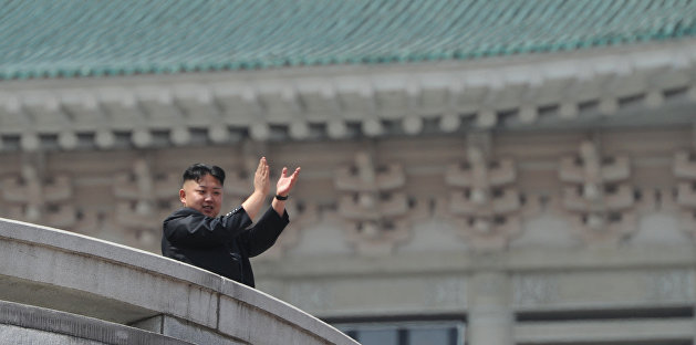 Живее всех живых: Ким Чен Ын впервые за 20 дней показался на публике