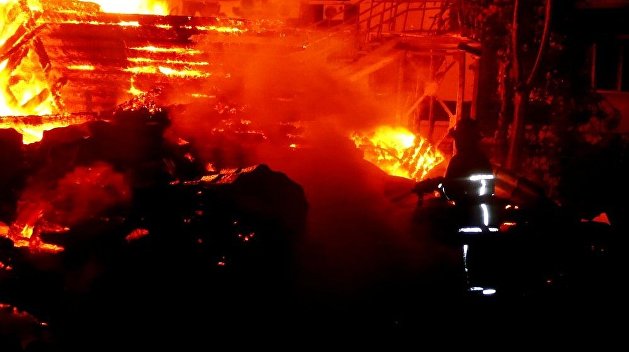 Эксперты: реформы Яценюка привели к гибели детей в «Виктории» Эксперты: реформы Яценюка привели к гибели детей в «Виктории»