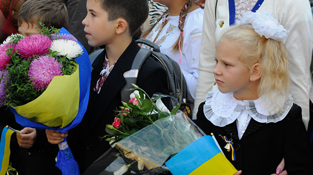 Украинская учительница захватила детей в заложники. Суд решил, что она может дальше работать в школе Украинская учительница захватила детей в заложники. Суд решил, что она может дальше работать в школе