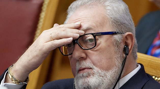 Украинские делегаты хотят заставить главу ПАСЕ подать в отставку Украинские делегаты хотят заставить главу ПАСЕ подать в отставку