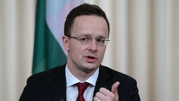 Удастся ли Венгрии испортить Порошенко участие в саммите НАТО