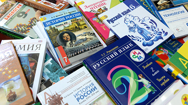 Российские одесситы снабдили детей-земляков учебниками русского языка Российские одесситы снабдили детей-земляков учебниками русского языка