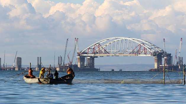 В Киеве призвали ввести санкции за Крымский мост