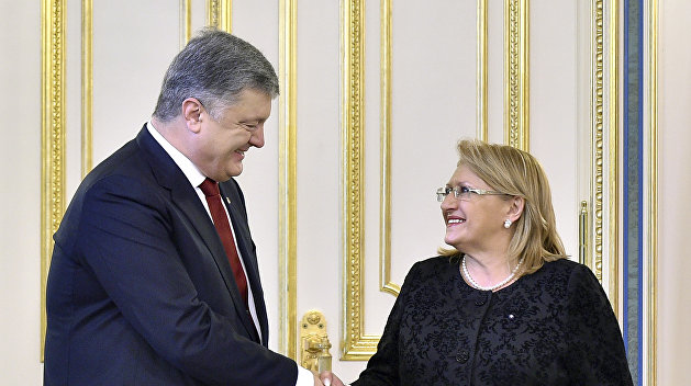 Порошенко пригласил Мальту к активному сотрудничеству в Донбассе Порошенко пригласил Мальту к активному сотрудничеству в Донбассе