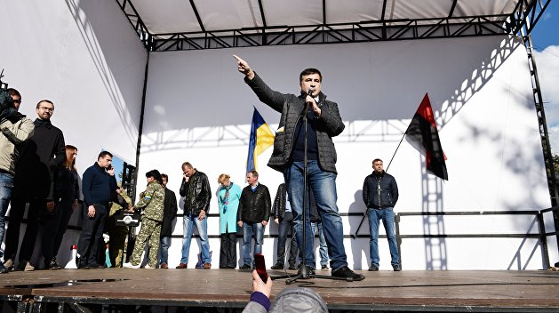 Аваков обвинил экс-депутата ВР Олейника в финансировании МихоМайдана Аваков обвинил экс-депутата ВР Олейника в финансировании МихоМайдана