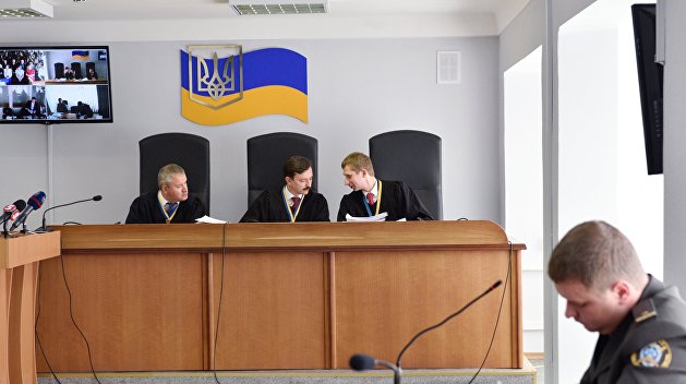 Киевский суд признал охранника Януковича пострадавшим по делу о покушении
