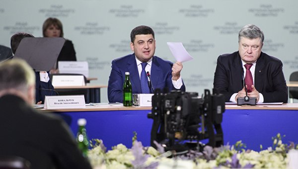 Два сценария для Порошенко: плохой и еще хуже Два сценария для Порошенко: плохой и еще хуже