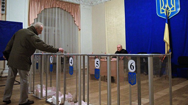 На Украине прошли выборы в территориальные громады, нарушений множество На Украине прошли выборы в территориальные громады, нарушений множество