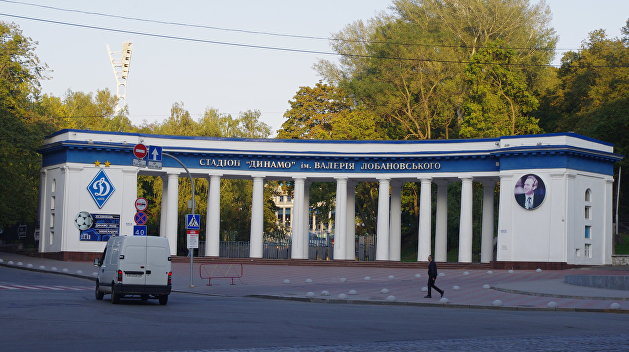 ФФУ наказала клуб братьев Суркисов ФФУ наказала клуб братьев Суркисов