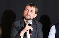 Лезет на рожон: Вятрович раскритиковал мемориальную доску, посвященную жертвам УПА в Варшаве