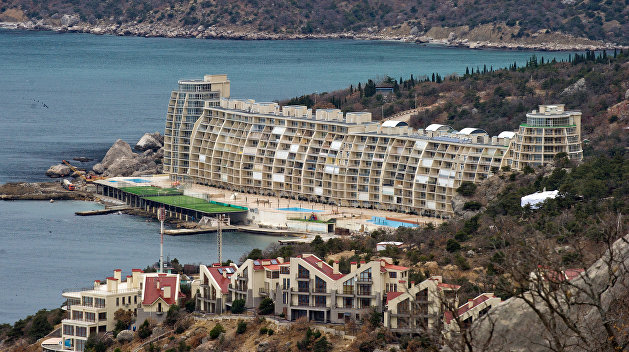Иностранцы массово скупают недвижимость в Крыму Иностранцы массово скупают недвижимость в Крыму