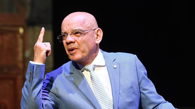 Сорвал концерт Райкина. СБУ назвала заслуги Стерненко перед Украиной Сорвал концерт Райкина. СБУ назвала заслуги Стерненко перед Украиной