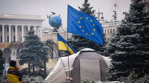Reuters: Украина мечтала попасть в Европу, а превратилась в Сомали Reuters: Украина мечтала попасть в Европу, а превратилась в Сомали