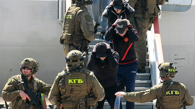Белорусское ТВ показало кадры допроса украинского шпиона Шаройко Белорусское ТВ показало кадры допроса украинского шпиона Шаройко