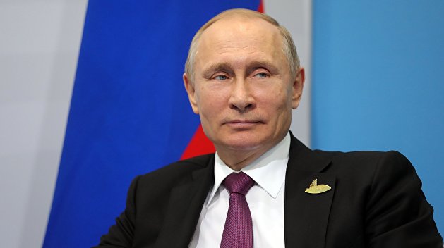 Путин: Россия продолжит бороться с фальсификацией истории Путин: Россия продолжит бороться с фальсификацией истории