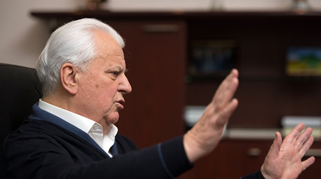 Кравчук: Порошенко близок к решению отгородиться от Донбасса Кравчук: Порошенко близок к решению отгородиться от Донбасса