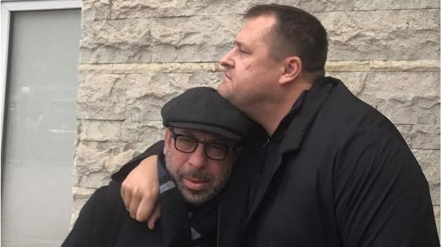 Политологи: Корбан приехал солировать Политологи: Корбан приехал солировать